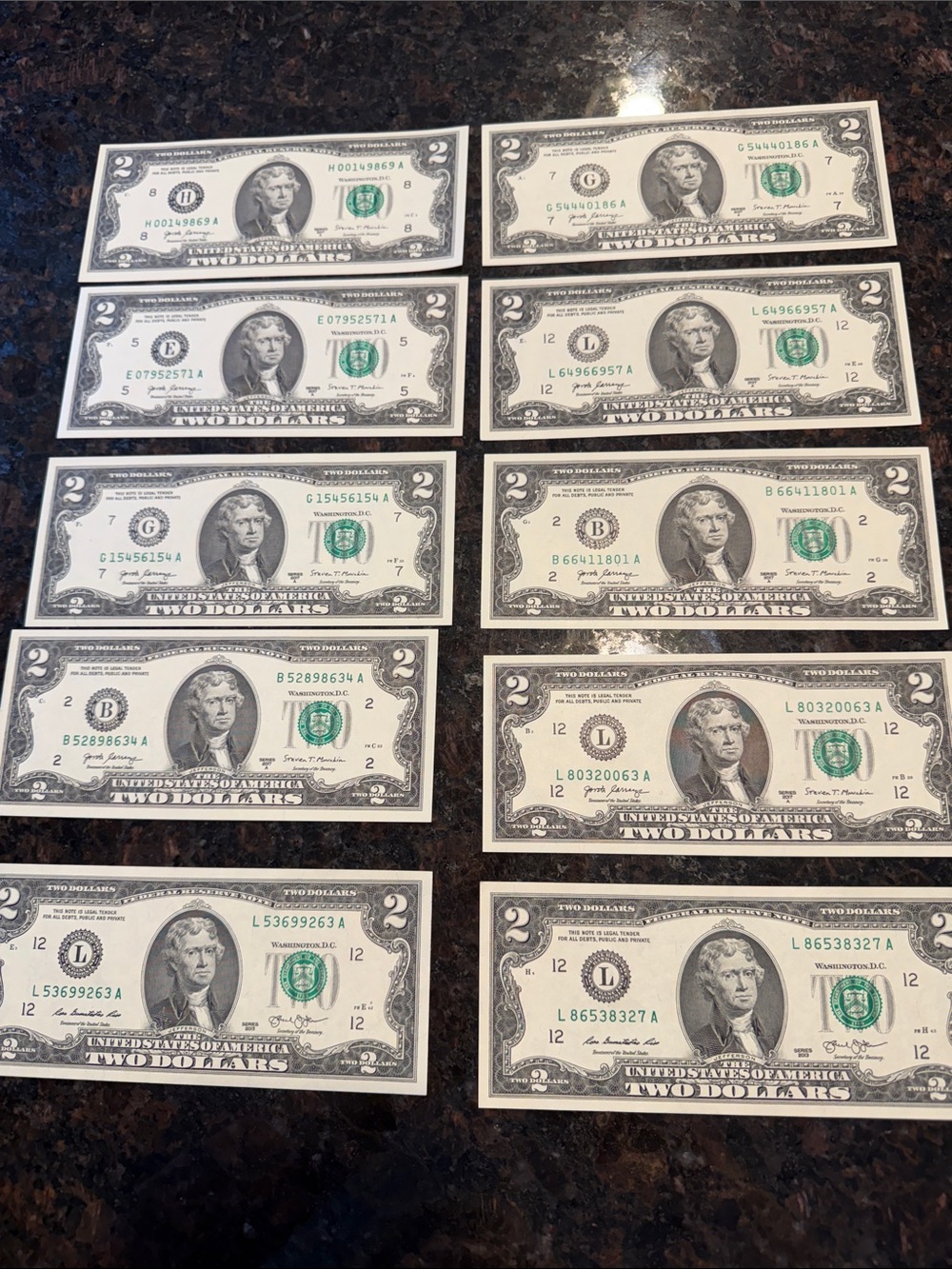 Lot of 10 U.S. Two Dollar Bills - Uncirculated -Crisp. Years 2013 and 2017